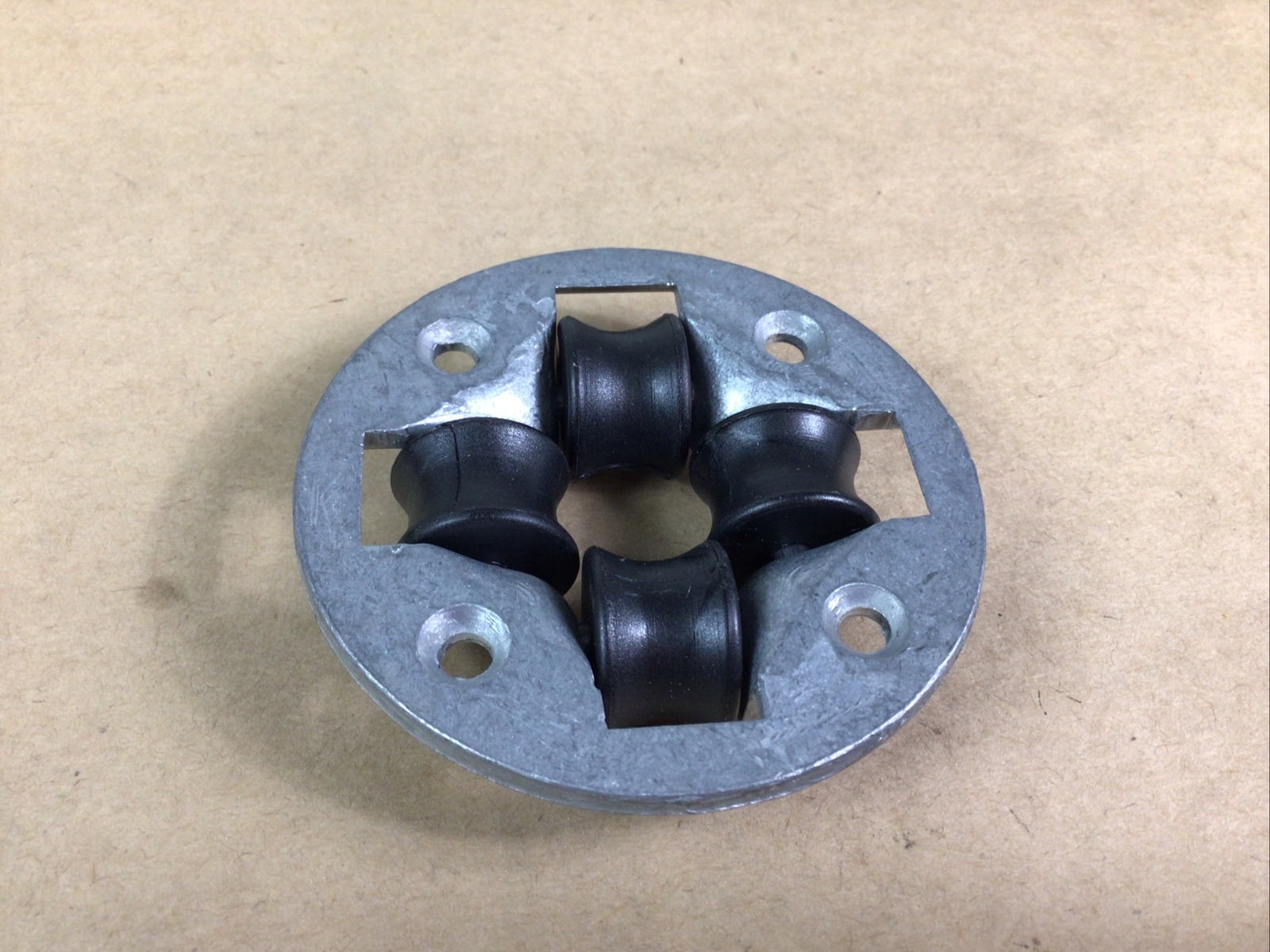 REELCRAFT Hose Roller Guide, For 1/4 to 3/8 ID Hose HR1059 NEW