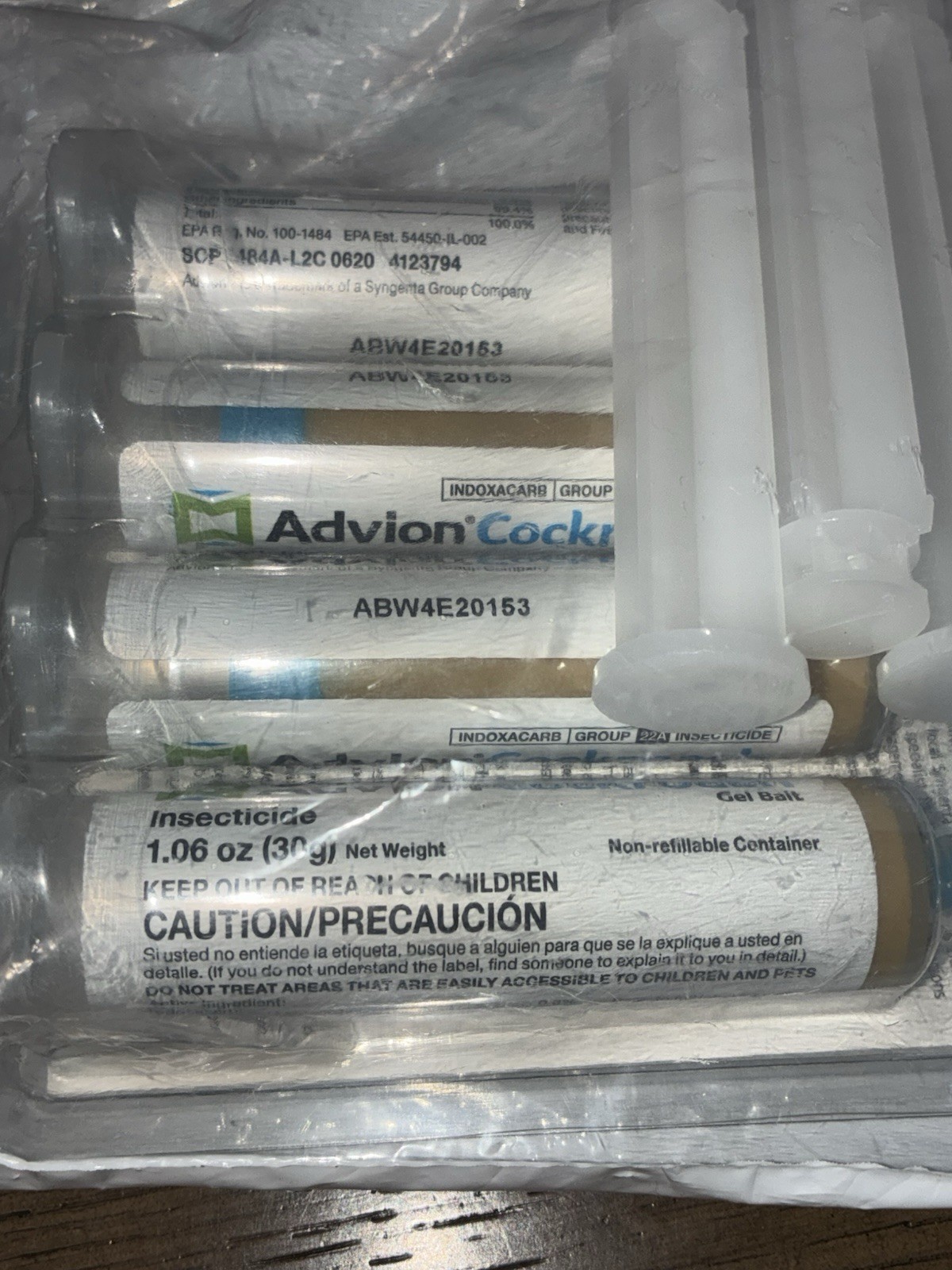 4 tubes Advion Roach Bait & 12 Bait Arena Stations All Cockroach Species Control