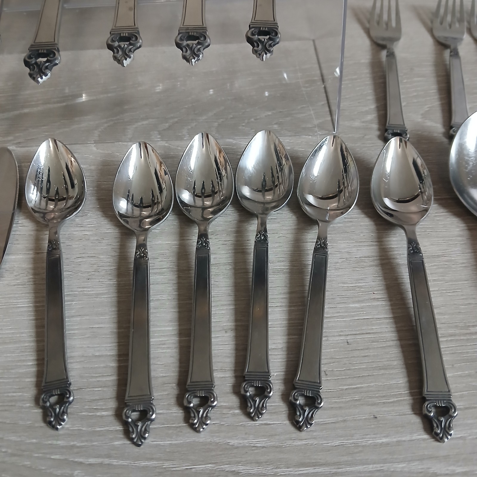Large IIC Stainless Japan Flatware 36 Piece Set Silverware Service For Many 5+