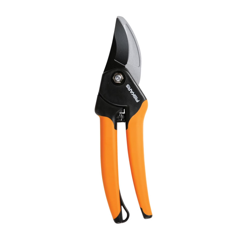 Fiskars 5/8 inch Bypass Pruner Garden Tool with Steel Blade and Soft Grip Handle