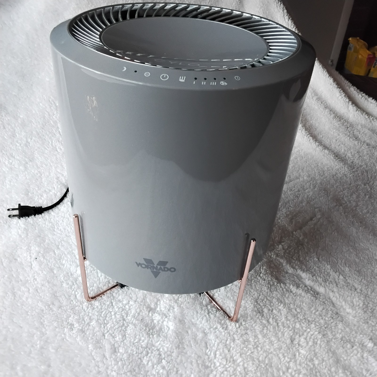 Vornado CYL051 Whole Room Air Purifier In Excellent Condition