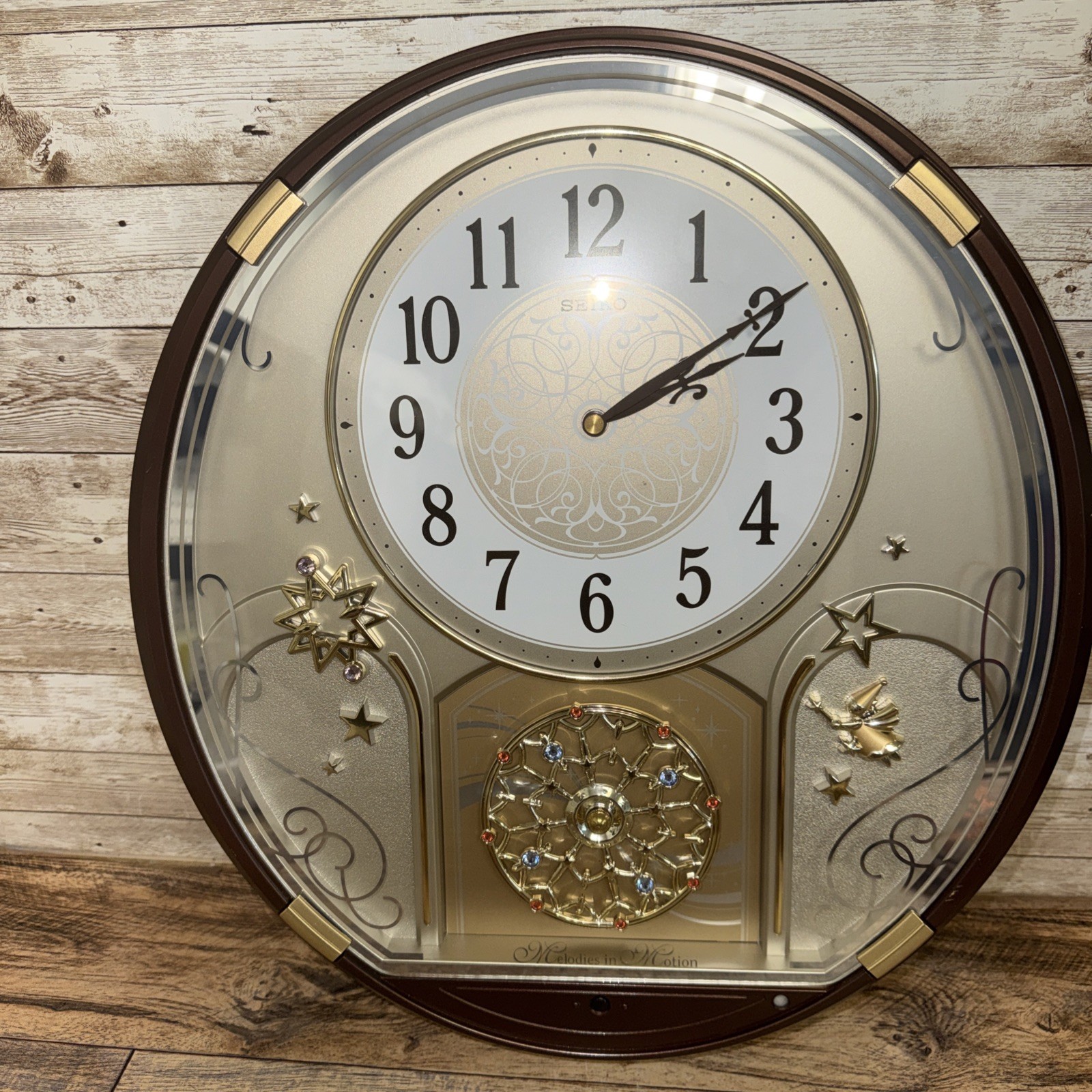 Seiko QXM470BRH Retired Melodies In Motion Wall Clock Oldies & Christmas