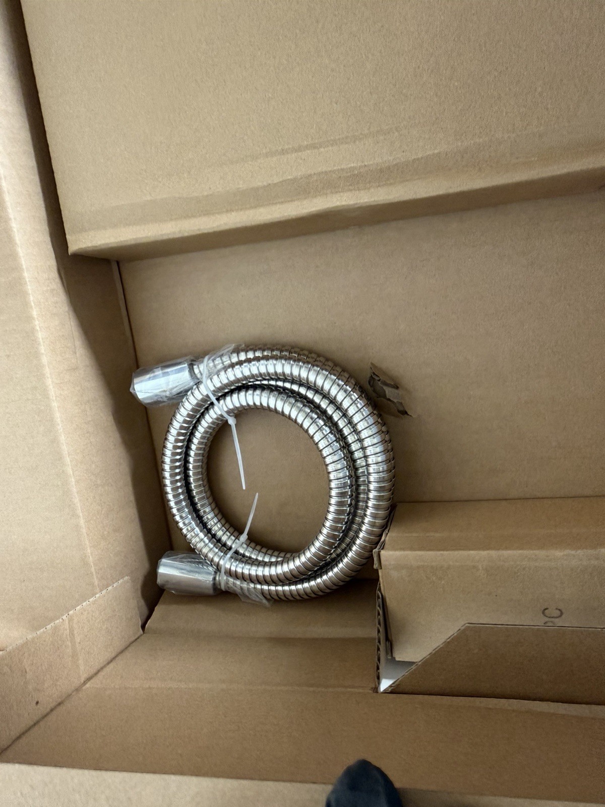 READ DESCRIPTION Delta 342702 Modern Monitor 14 Series Raincan Handshower Chrome