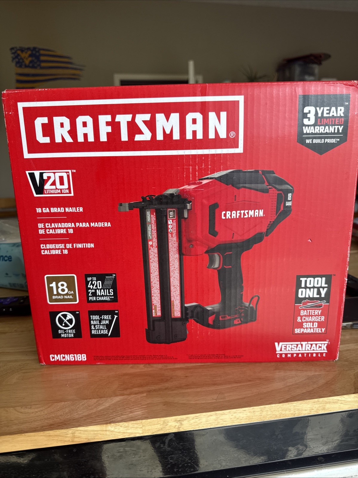 Craftsman CMCN618B V20 18-Gauge Brad Nailer Tool Only