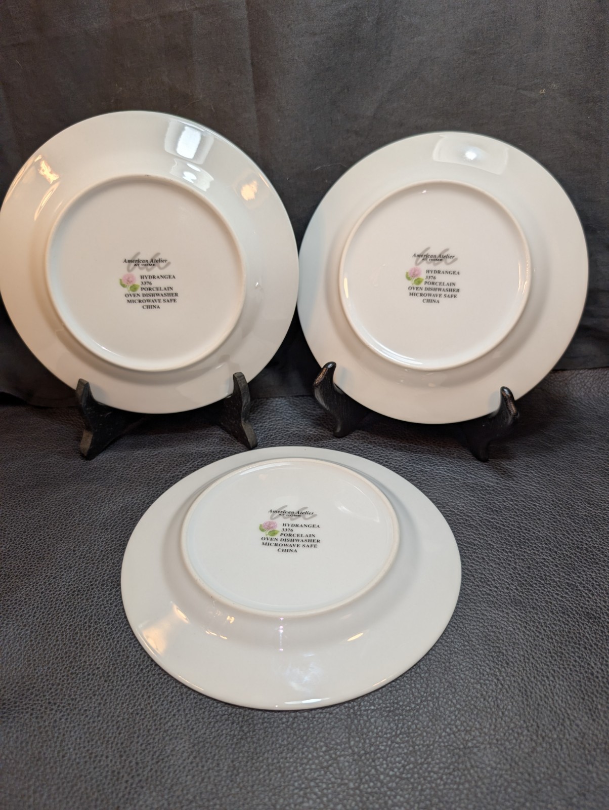 Set of 3 American Atelier at Home Hydrangea Luncheon Plates 7.5 in
