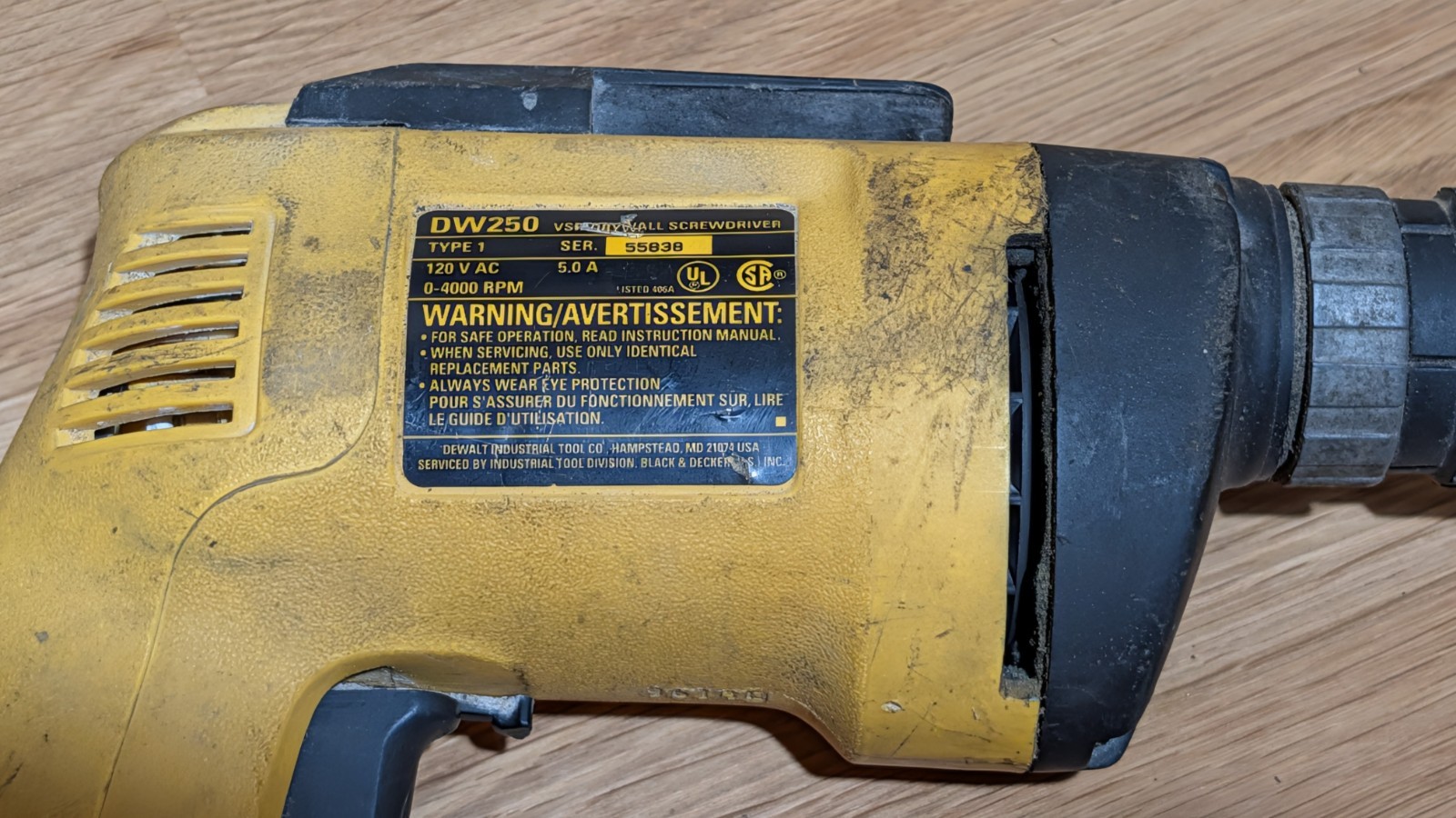 DeWalt DW250 VSR Drywall Screwdriver Type 1 Corded Variable Speed 0-4000 RPM!