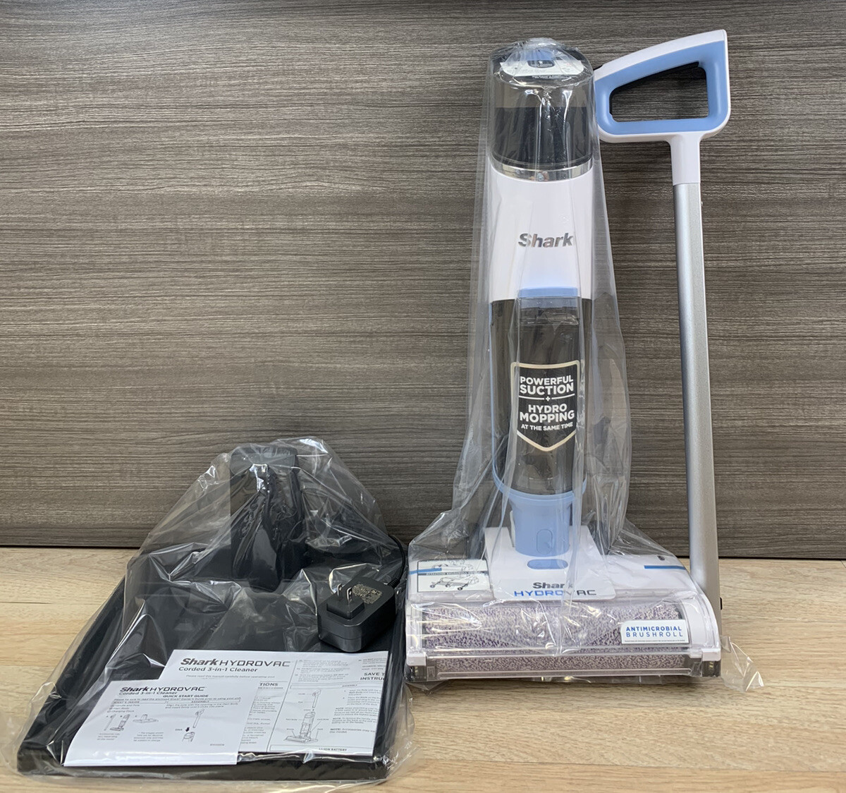 Shark WD201 HydroVac Cordless [3-in-1] Vacuum, Mop & Self-Cleaning[REFURBISHED]