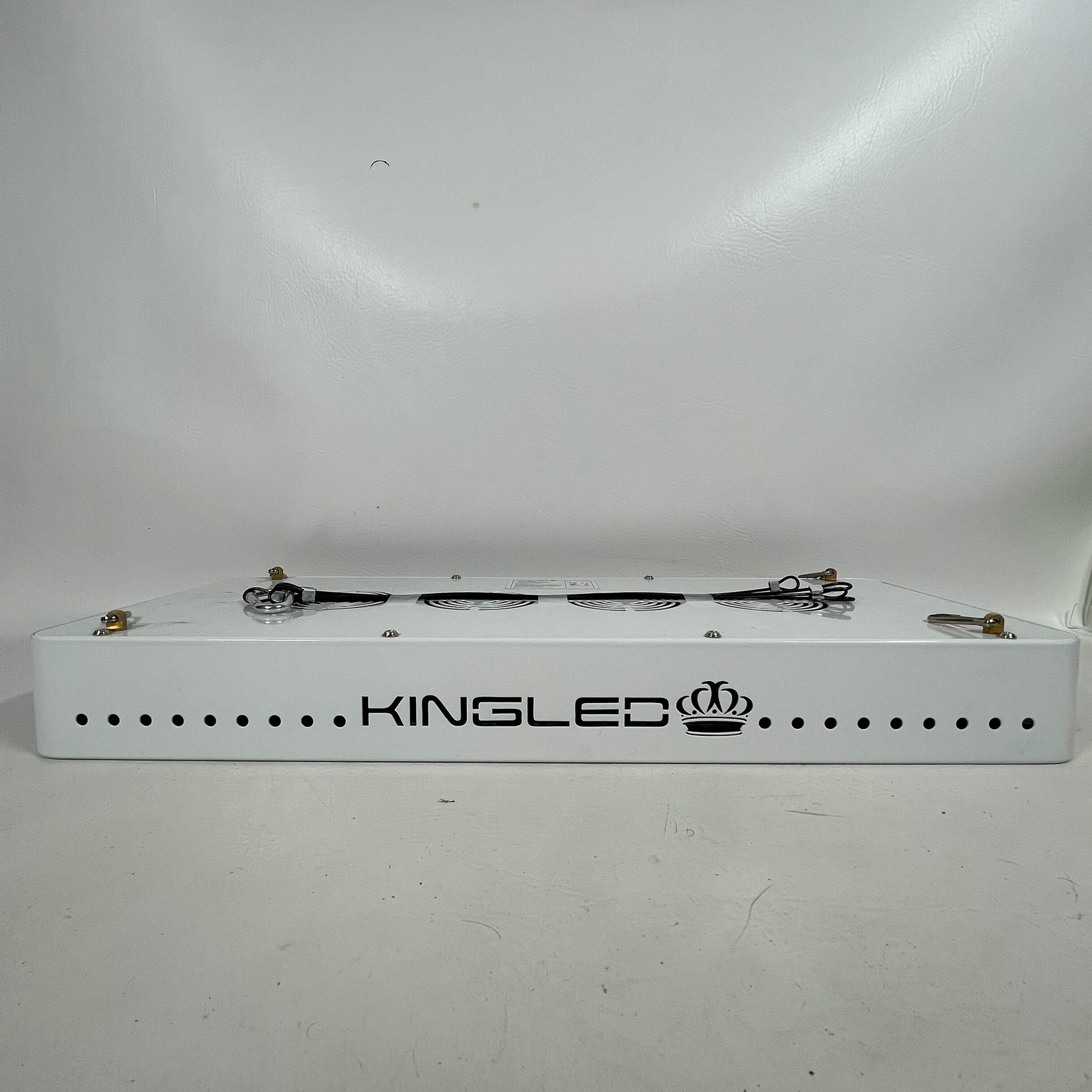 KingLED 2000W Grow Light Model No. GW-KNGS200
