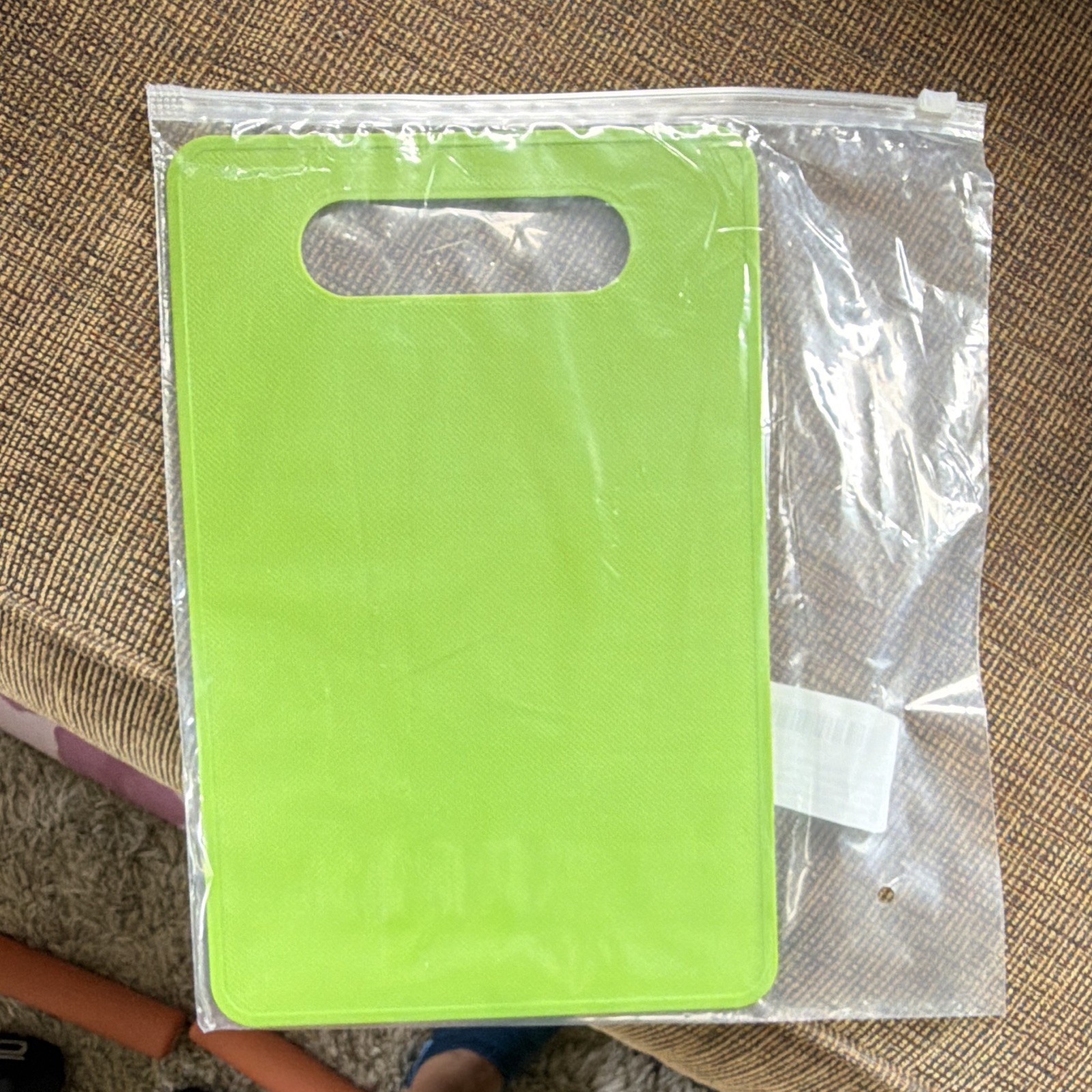 Green Plastic Cutting Board Small Rectangle Less Than 10 in with Handle