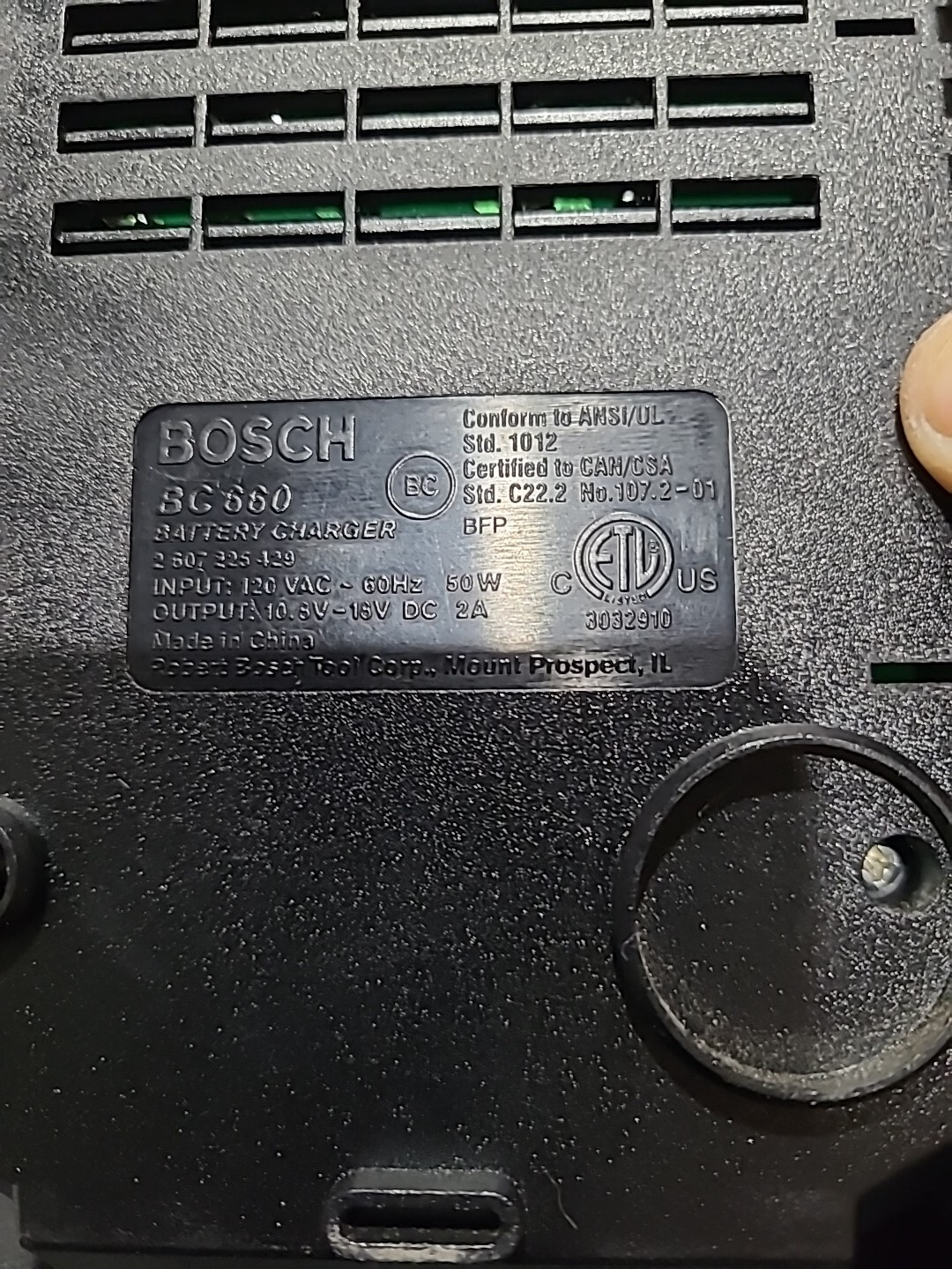 Bosch 18V BAT610G Slimpack Battery Li-Ion HV & BC 660 Charger