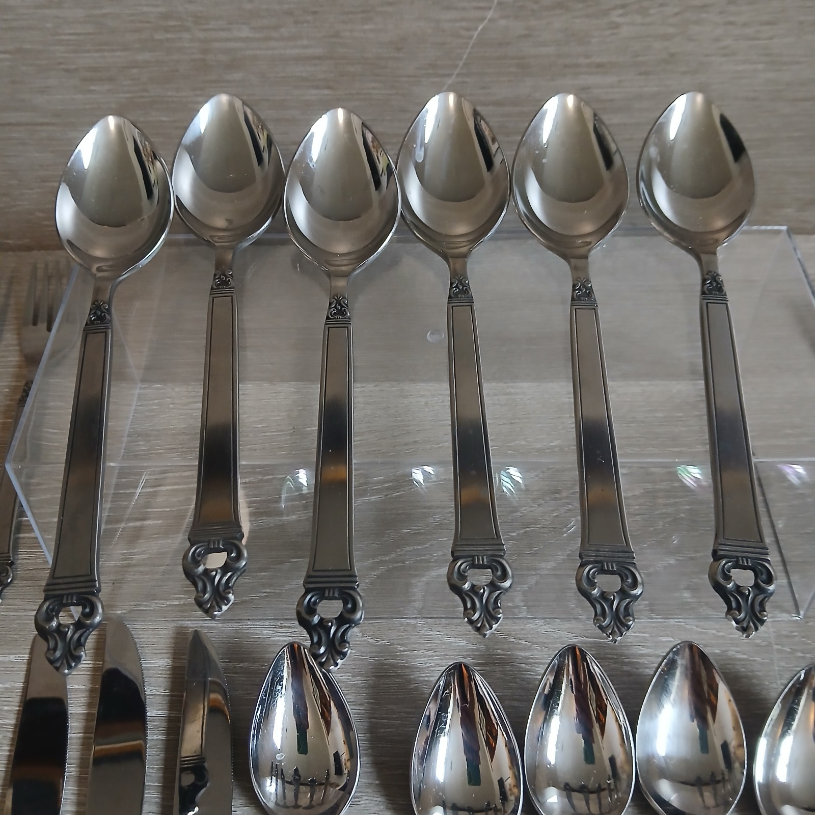 Large IIC Stainless Japan Flatware 36 Piece Set Silverware Service For Many 5+