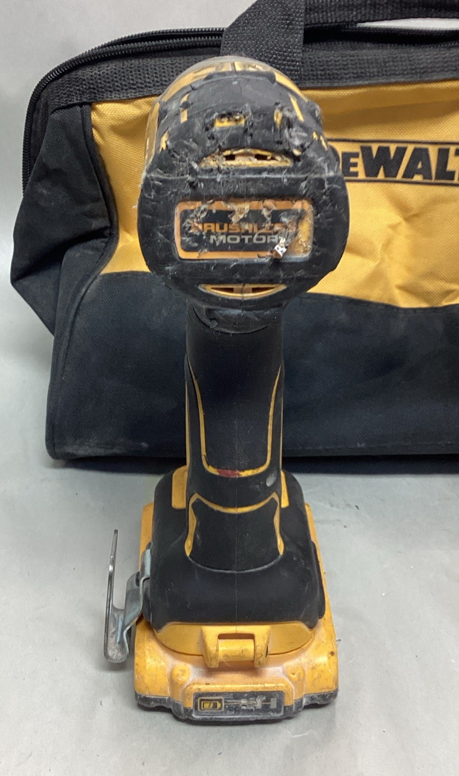 DeWalt DCF887 & DCF809 20V 1/4” Cordless Impact Driver W/Battery & Bag