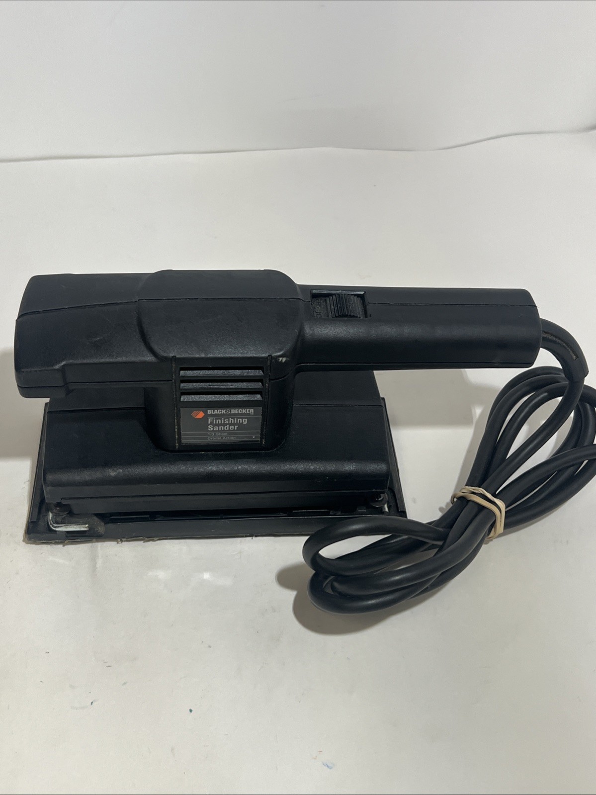 Black & Decker 7448 1/3 Sheet Finishing Sander – WORKS