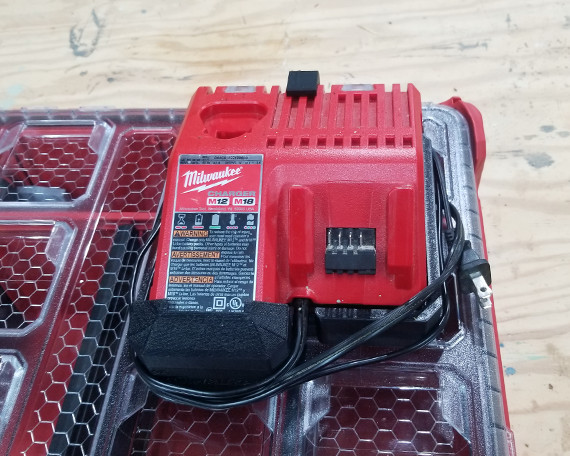 Packout Mount for Milwaukee 48-59-1812 Battery Charger (Charger Not Included)
