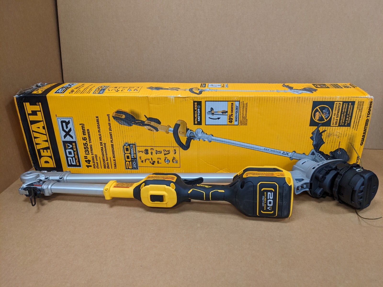 20V MAX* (DCST922B) 14 in. Folding String Trimmer (Tool Only) **OPEN-BOX**
