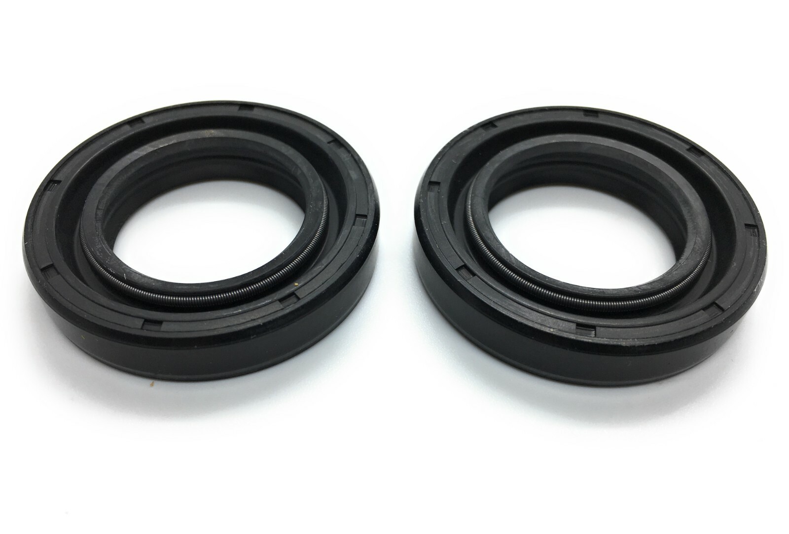 Replacement Axle Seals 2pk Fits Tuff Torq K58 K62 & K66 Replaces 1A632034390