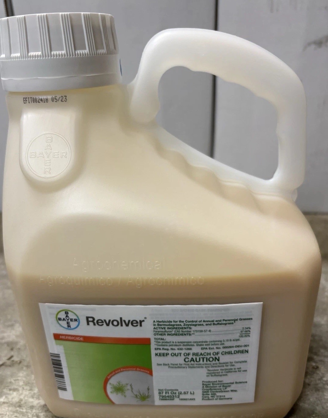 Bayer Revolver Herbicide – 87 fl oz (79545312)