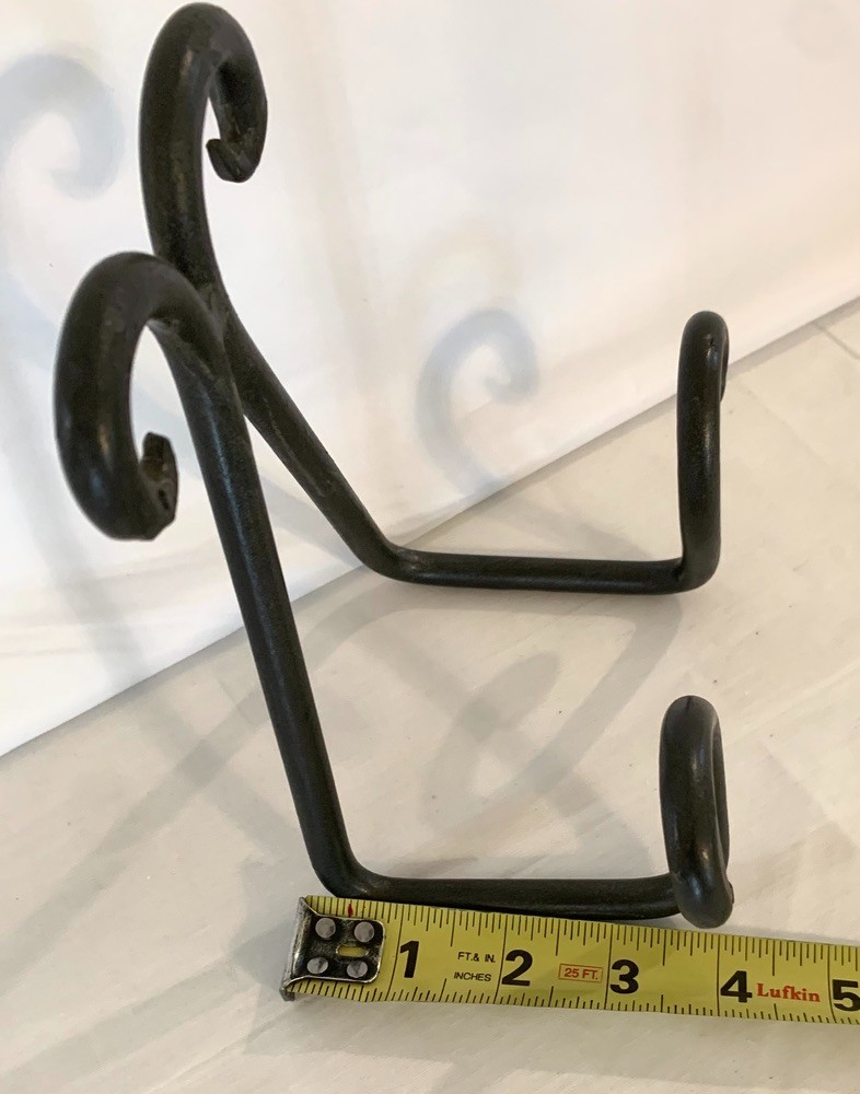 Hand Forged Heavy Duty Blacksmith Artisan Wrought Iron Plate Stand/Wall Mount