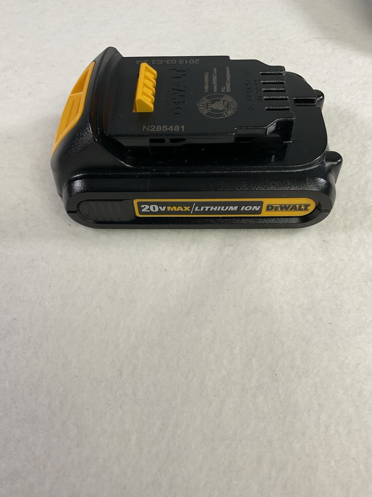 DeWalt 20V 1/4” Max Cordless Impact Driver/Drill DCF885 Includes Battery/Charger