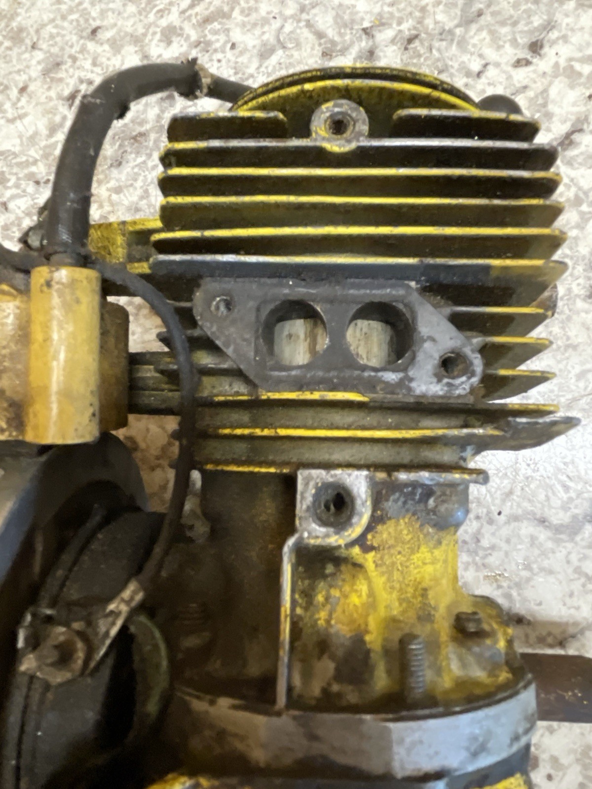 OEM Vintage McCulloch Chainsaw Engine, Untested, Unknown Model, Spins Freely