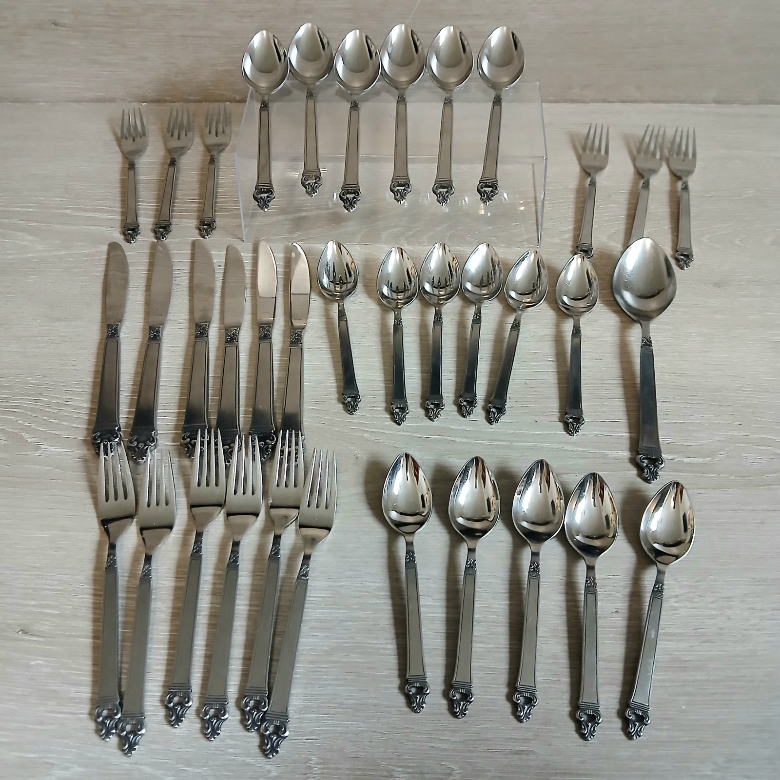 Large IIC Stainless Japan Flatware 36 Piece Set Silverware Service For Many 5+