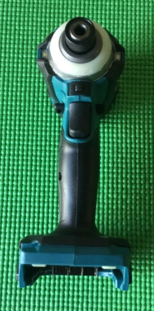 Makita 40V Max XGT Li-Ion Brushless Cordless 4-Speed Impact Driver # GDT01Z
