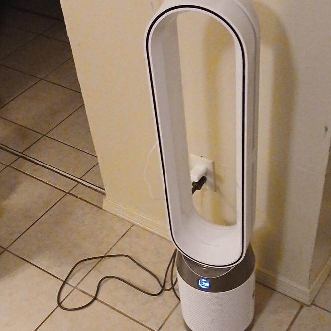 Dyson Pure Cool Bladeless Tower Fan Oscillation Digital Display White Silver