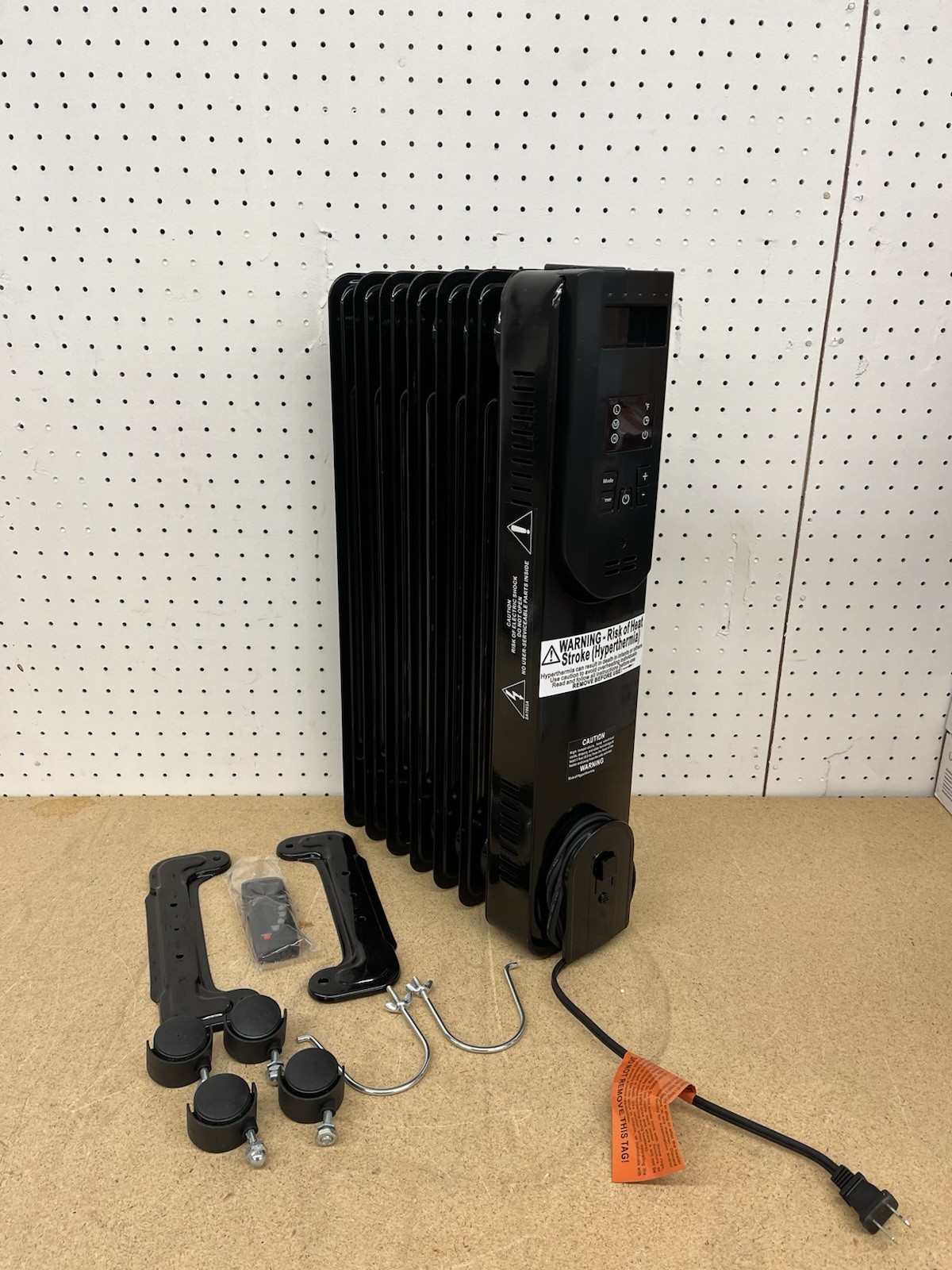 Konwin 1500W Oil Filled Radiator Space Heater Black Indoor w Remote Control
