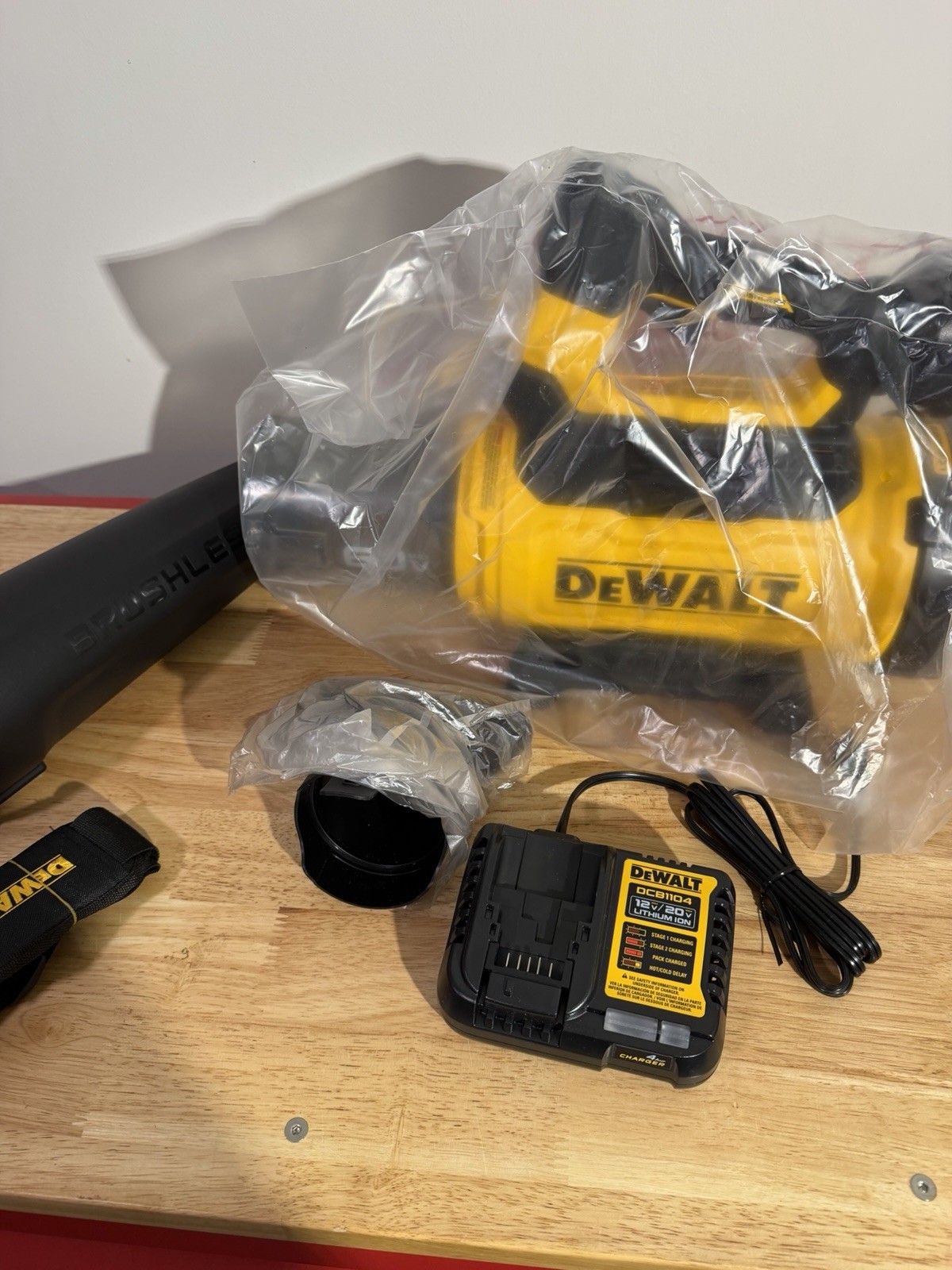 Dewalt 60v Max Flexvolt Axial Handheld Blower DCBL777 (Tool Only)