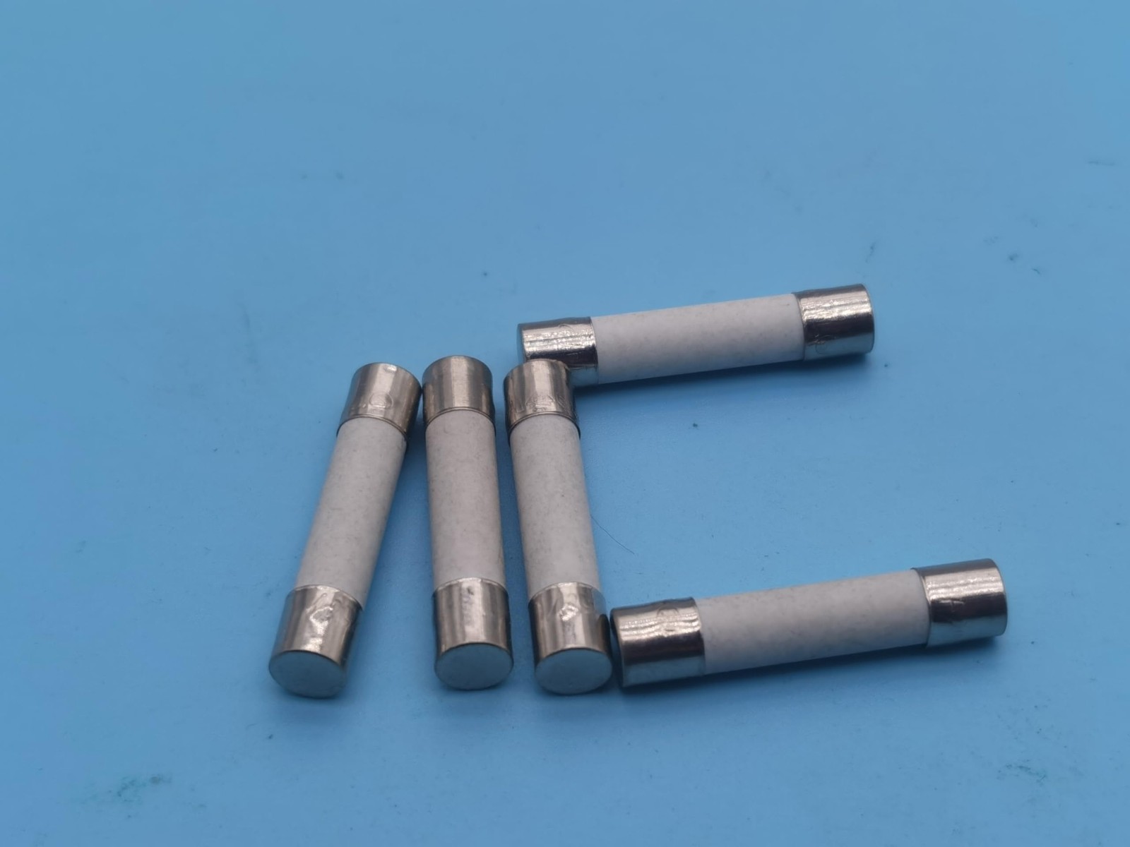 5 PCS Emmui 6X30MM F20A 250V Ceramic Fuse for Most Brands and Models…