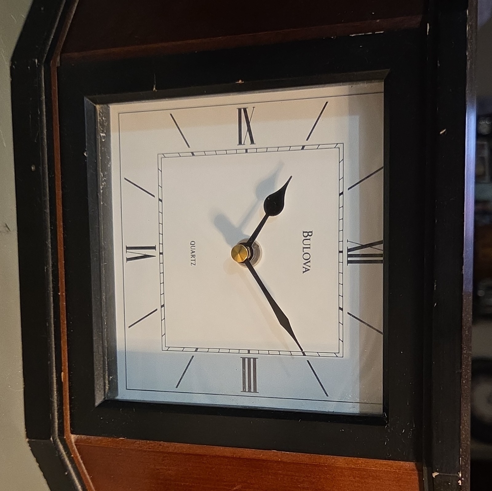 Bulova Quartz Desk Clock Rectangle Wood Glass Brown Black Analog Roman Numerals