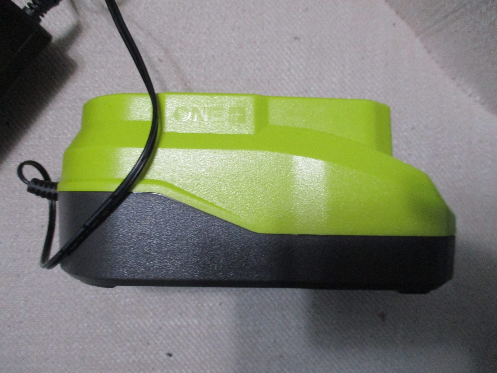 Ryobi PCG002 18V ONE+ Lithium-Ion Battery Charger NO BATTERY