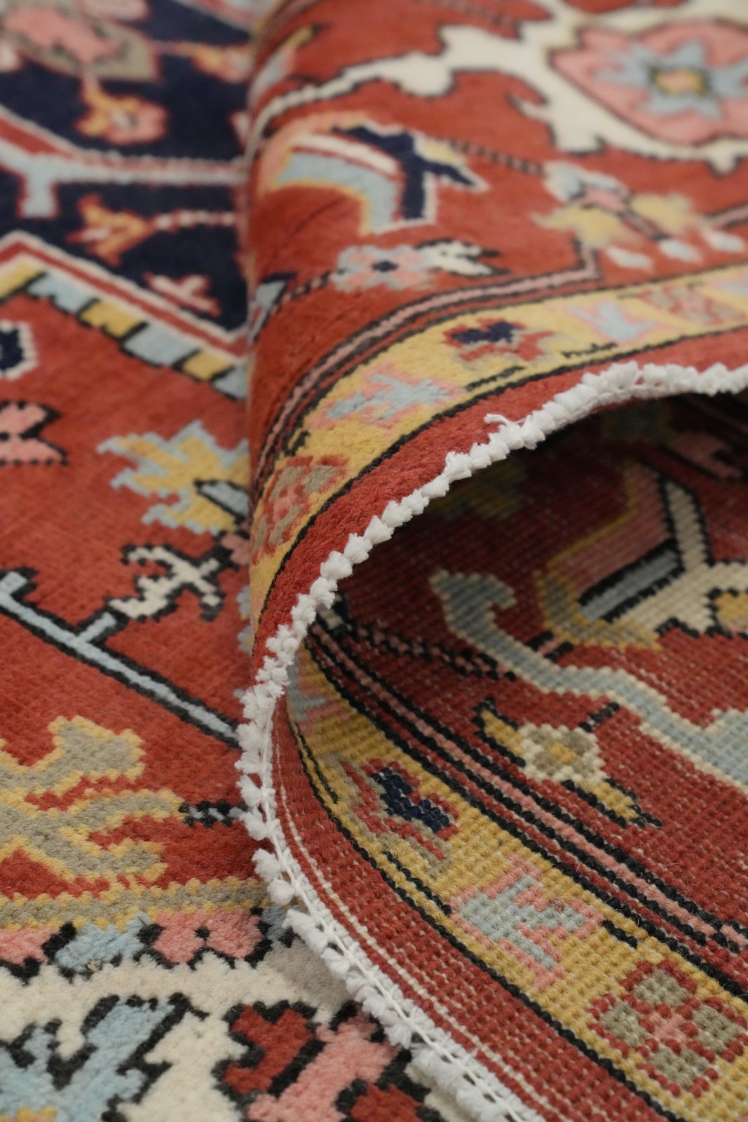 Oriental Area Rug 6×9 Vegetable Dye Geometric Hand-knotted Wool for Any Room