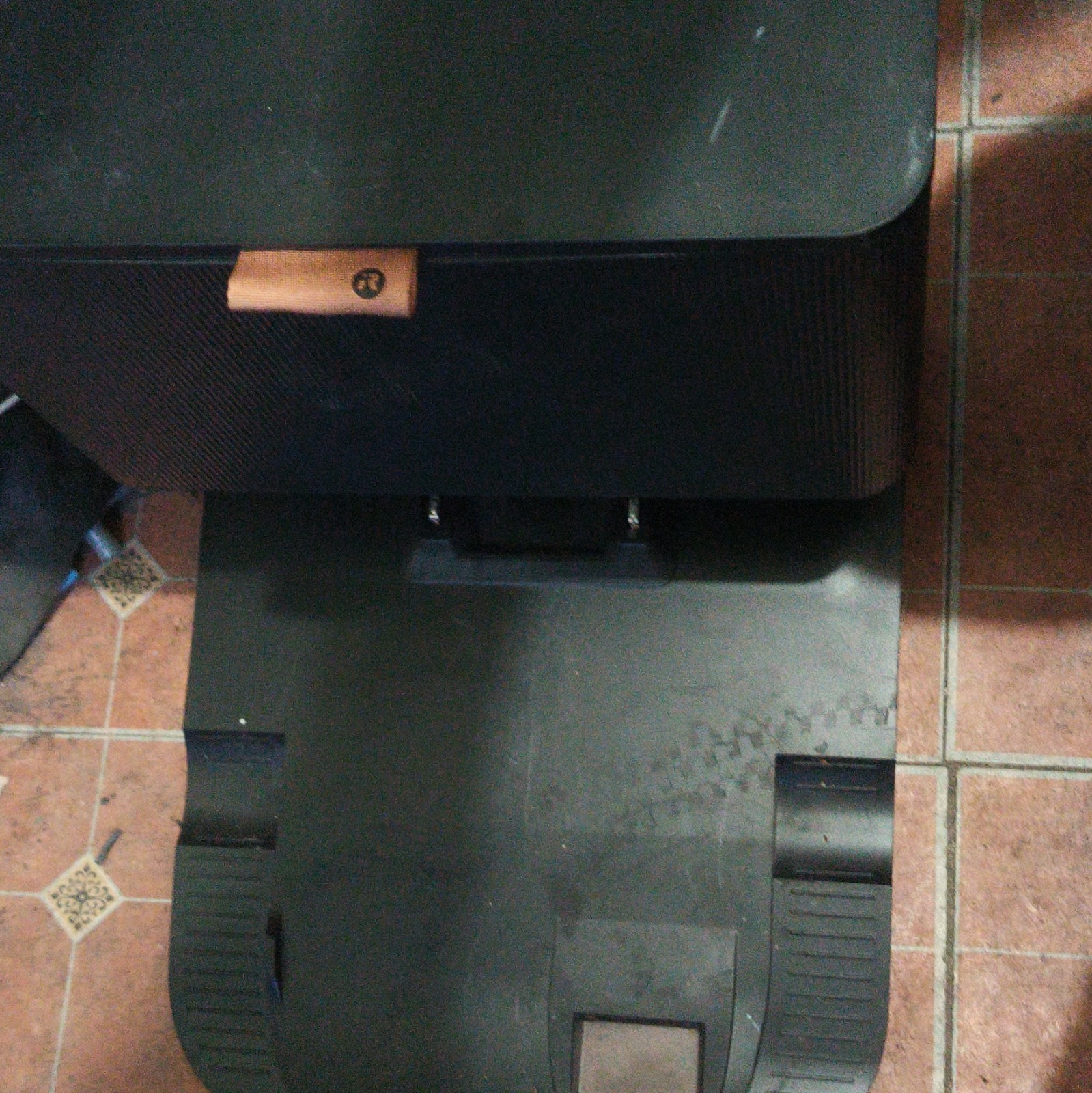 iRobot Roomba J7 WiFi Connected Smart Mapping Robot Cleaner Vacuum