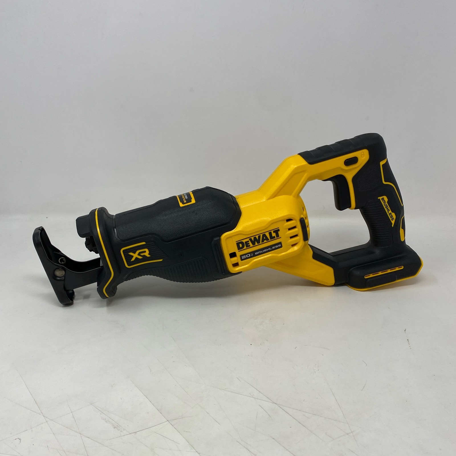 DEWALT 20V MAX XR Brushless Reciprocating Saw DCS382B Yellow/Black