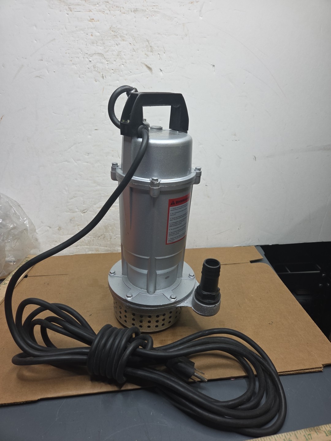 Duda Energy qdx1.5-17-0.37 Submersible Water Pump
