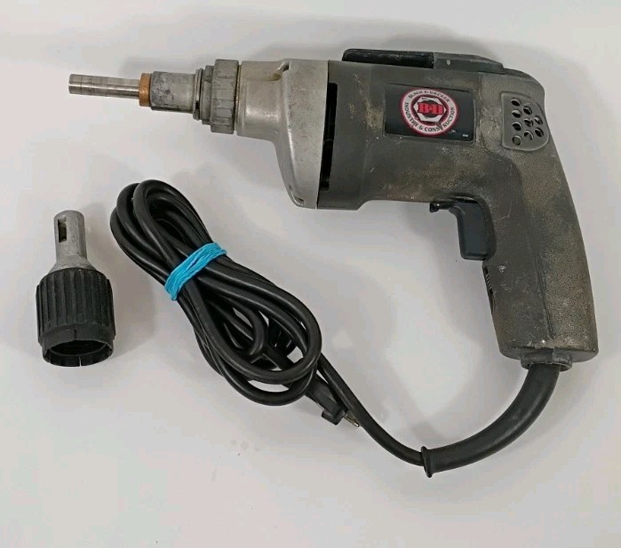 Black & Decker 2037 VSR Drywall Scrugun Screw Gun 4000 RPM WORKING – SEE VIDEO