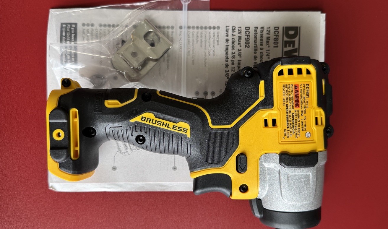 DeWALT Genuine DCF801B Xtreme 12V Max 1/4″ Impact Driver 12 Volt New !!!