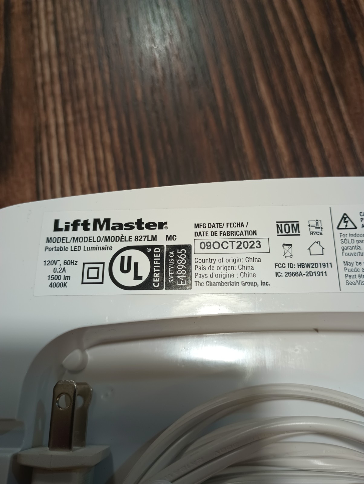 Liftmaster 827LM MyQ Remote LED Light White, Garage Wall Mount