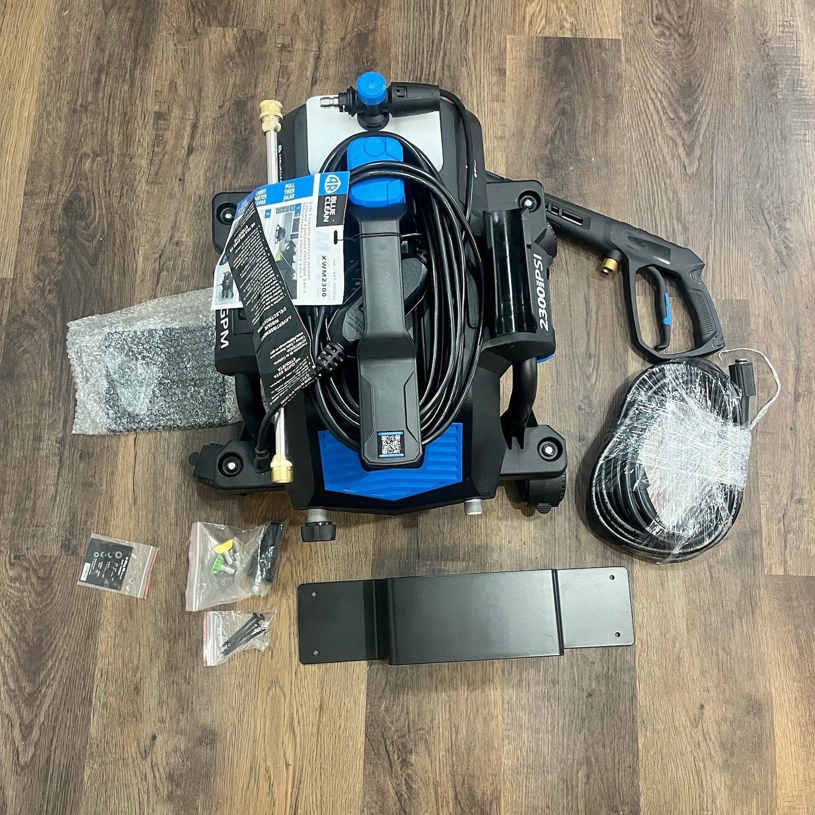 AR Blue Clean XWM2300 Electric Pressure Washer 2300 PSI Quick Connect Hose Gun