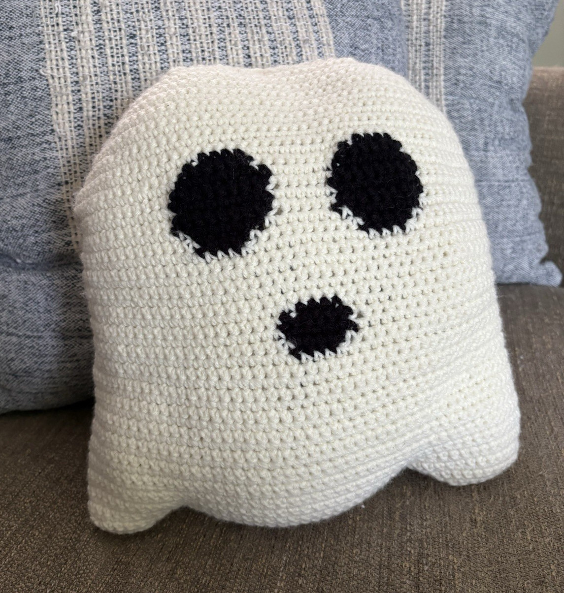 Crochet Ghost Halloween Decorative Throw Pillow for Adults Kids Teens, White