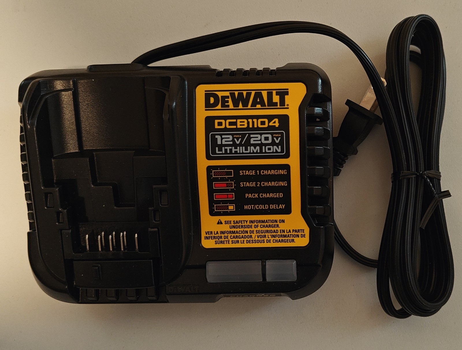 DeWalt 4 Amp Battery Charger 12V & 20V Volt MAX Li Ion Model DCB1104