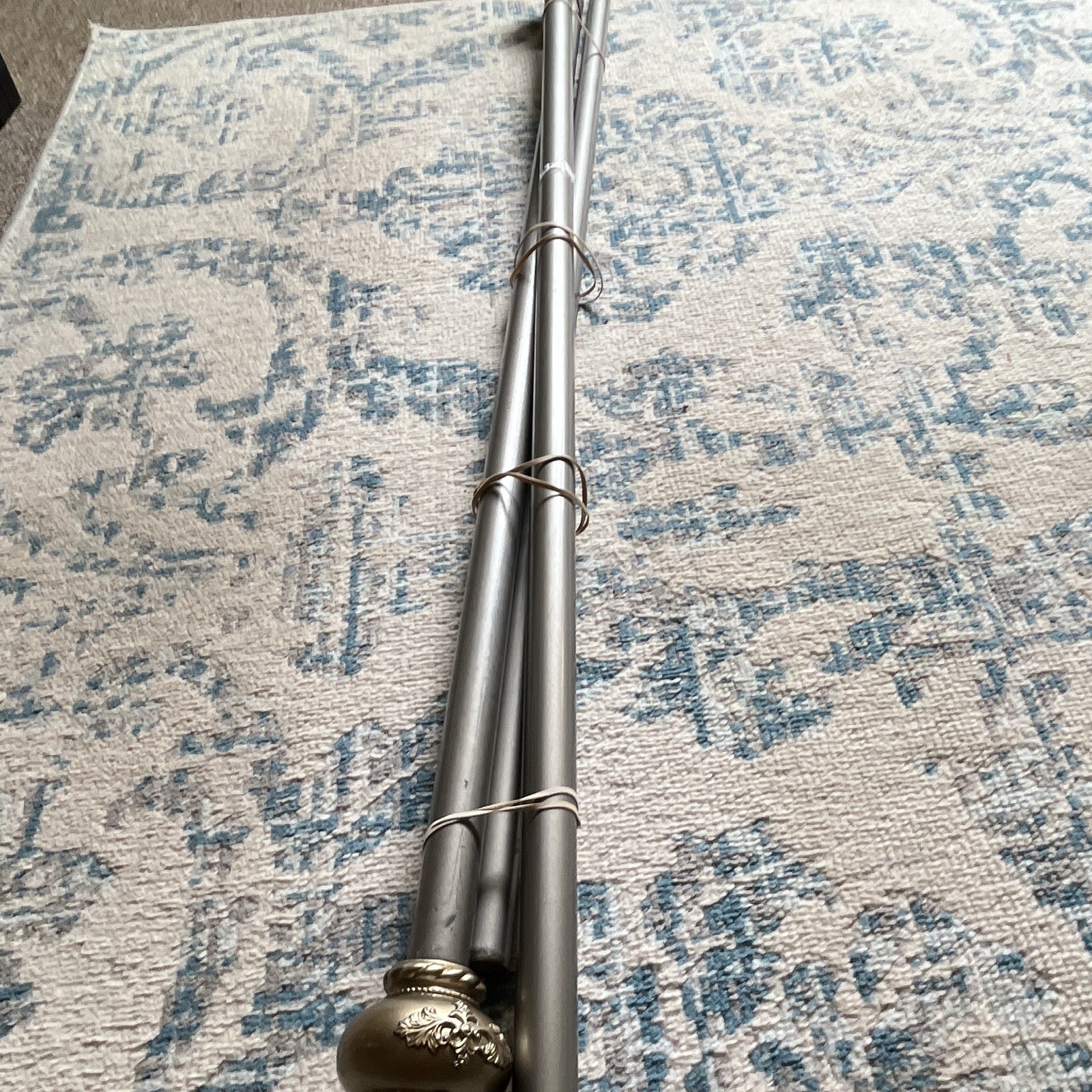 Metal Curtain Rod w/ Ornate Finials 1in Dia Wall Mount Silver/Gold Traditional
