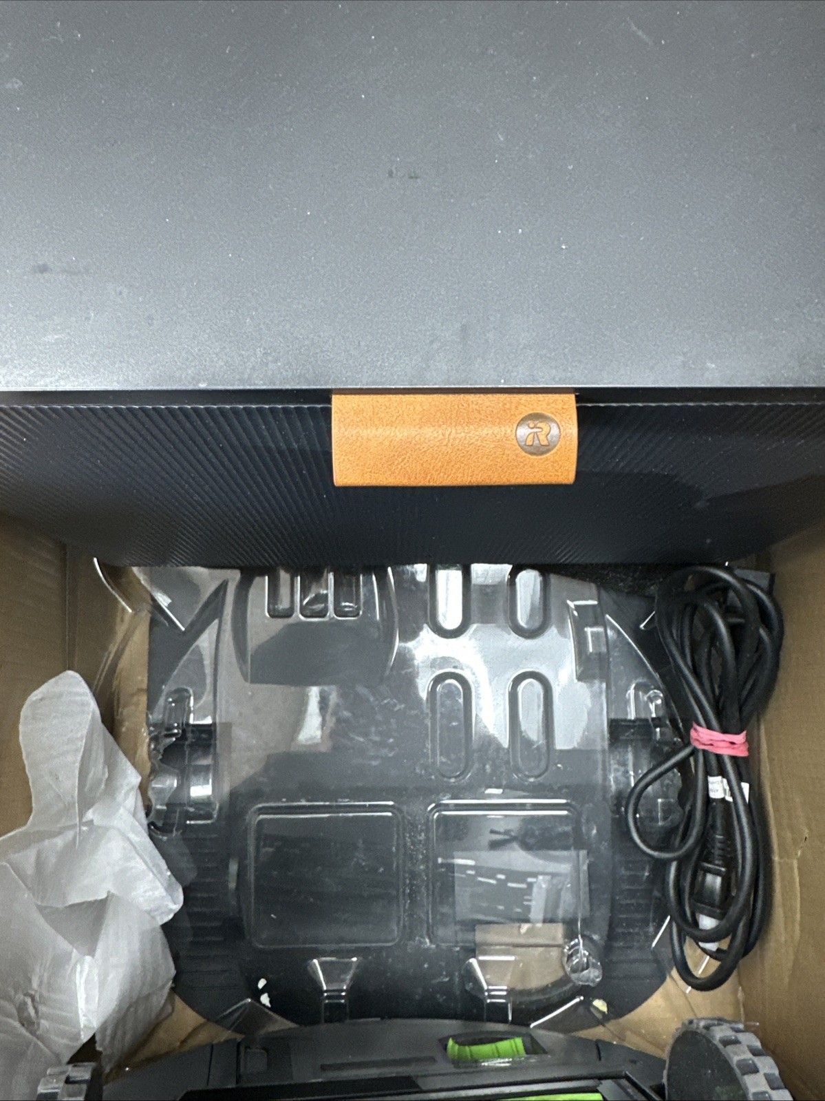 iRobot Roomba j7+ Self-Emptying Robotic Vacuum Cleaner – Graphite used working