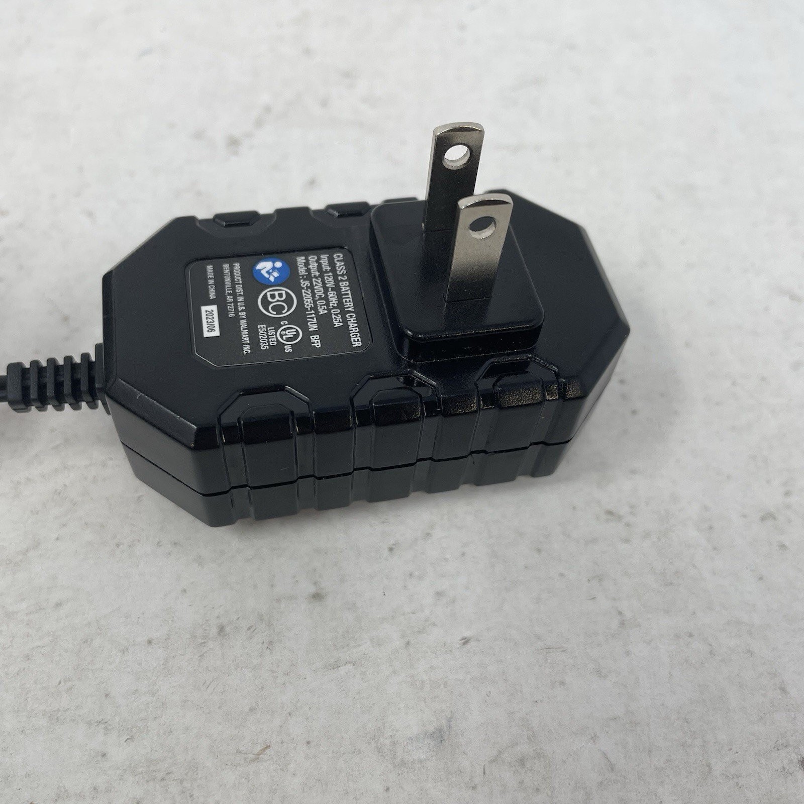 HyperTough 20V Volt Max Lithium-Ion PowerTool Battery Charger JS-22055-117UN