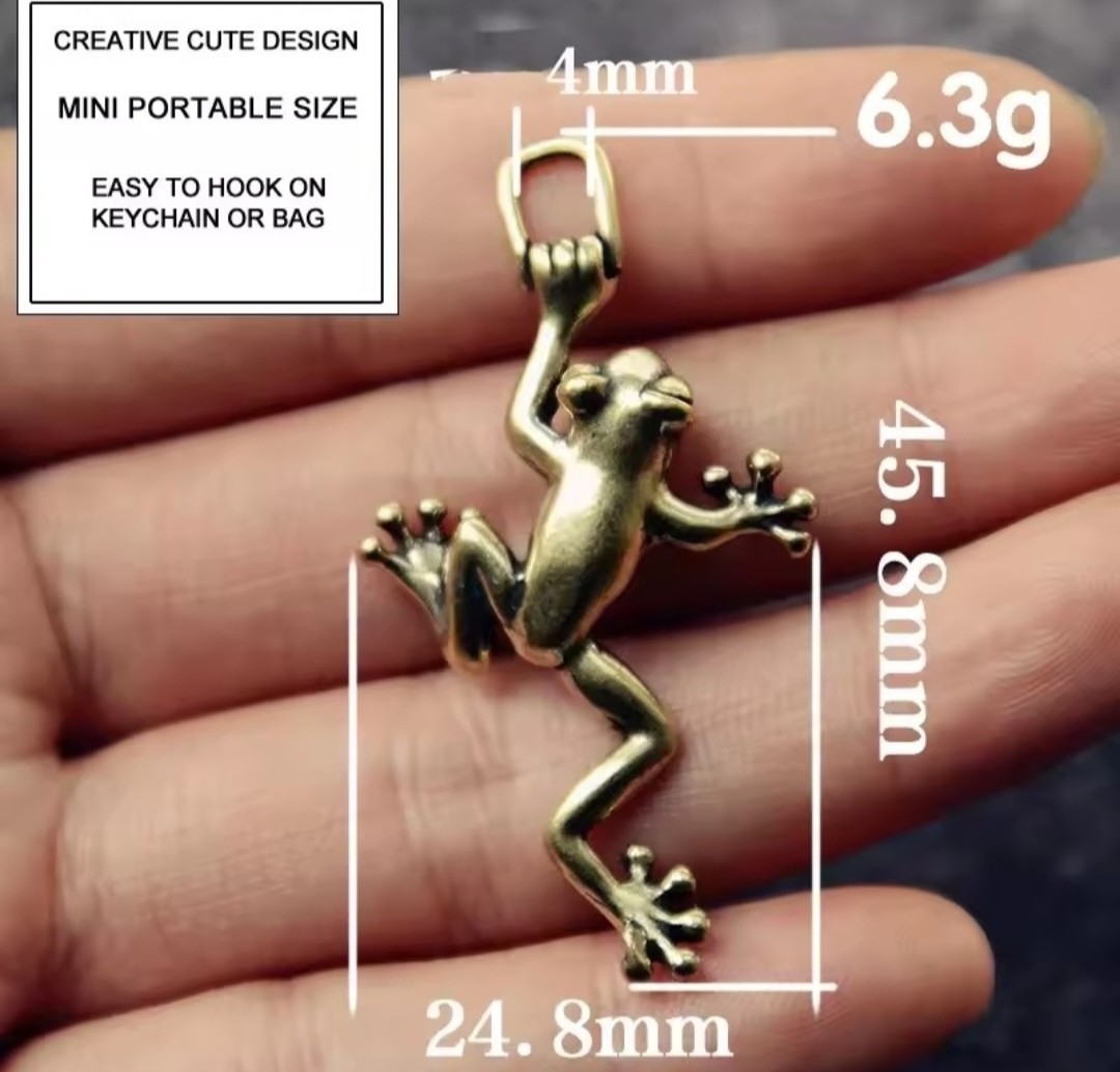Brass Frog Key Pendant Figurine Small Animal Statue Office Home Decoration Toy