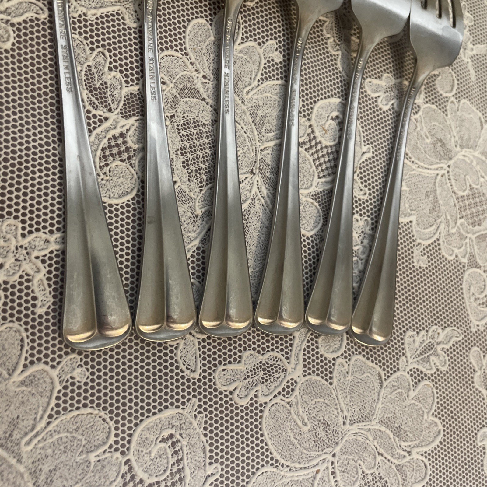 Oneidaware Allegiance Stainless Flatware Lot Of 6 Salad Forks Nice! Pretty Shiny