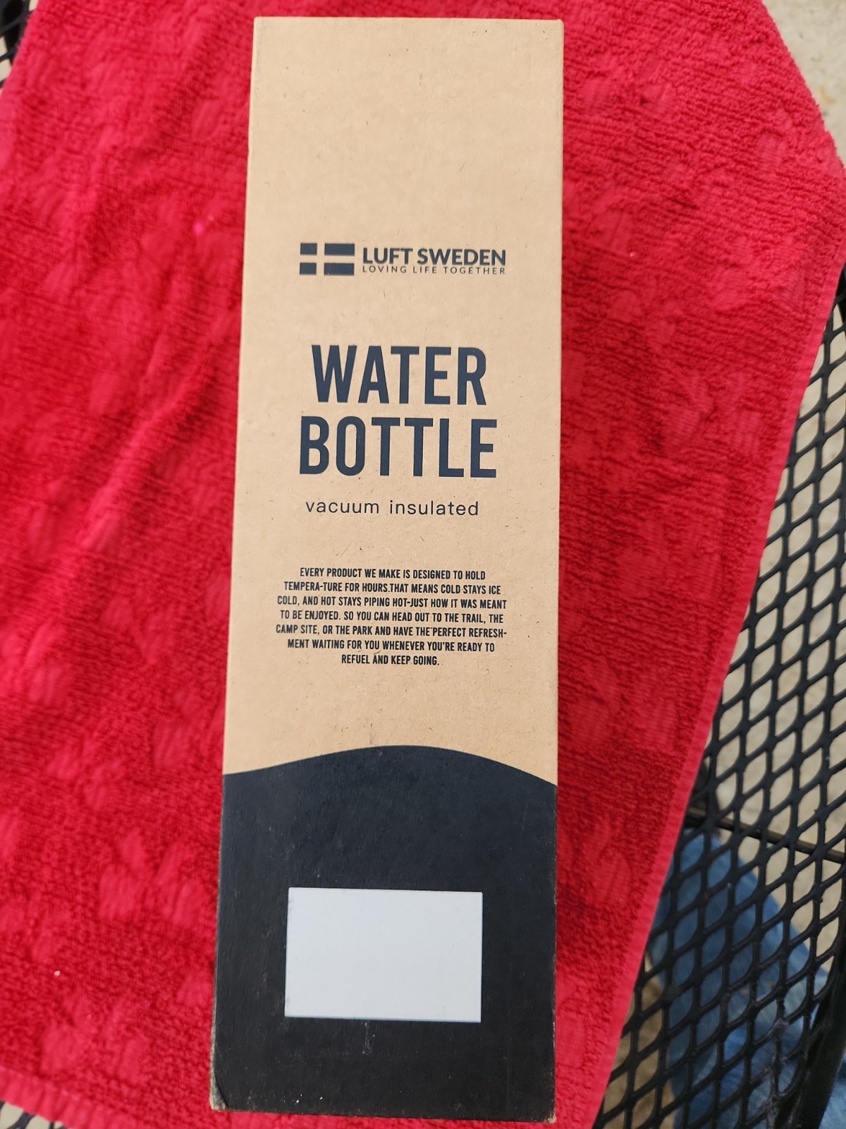 Luft Sweden Water Bottle Vacuum Insulated 32 Oz New In Box