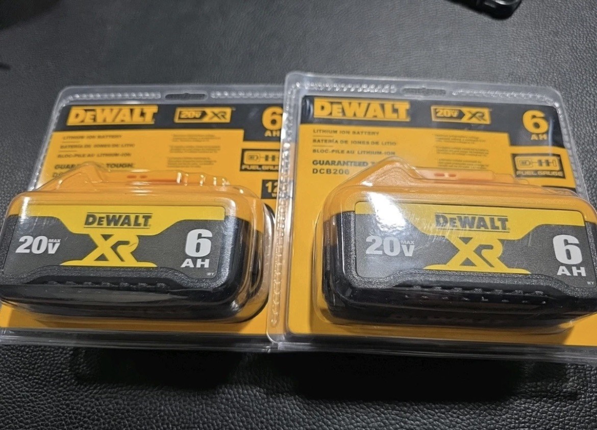 2X New Dewalt DCB206 20V Max XR 6.0Ah Lithium Ion Batteries Li-ion US-seller