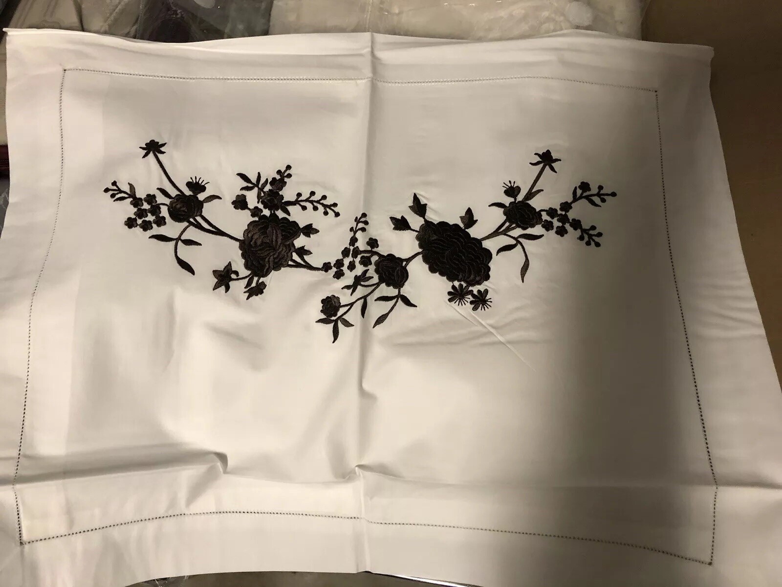Sferra Italy NWT 1pc Boudoir Sham 12”x16” Rosina 406TC Percale Embroidery ONE
